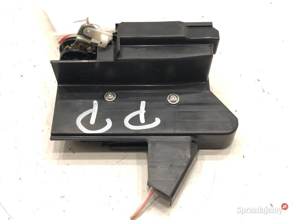 ZAMEK DRZWI PRAWY PRZÓD DACIA DUSTER Hatchback podkarpackie sprzedam