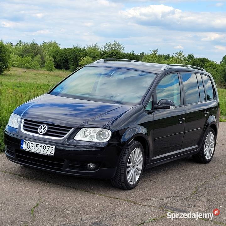VW touran 20 automat 150 Ostrowiec Świętokrzyski