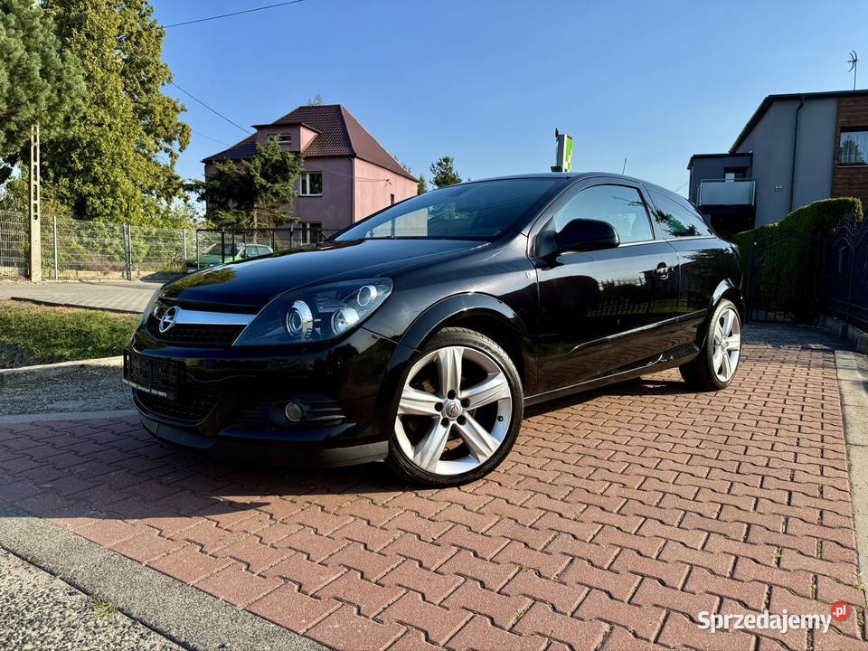 Opel Astra GTC 2010 18 140 Xenon Klimatronic PDC Astra Przyszowice