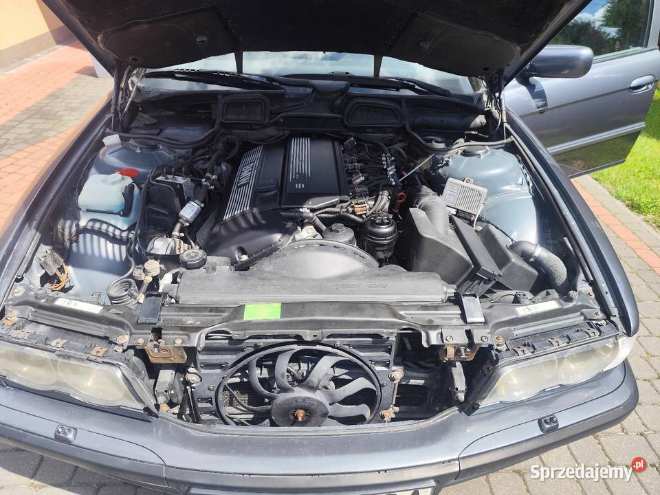 BMW 7 e 36 e 38 sedan 28 ccm gaz skrzynia Seria 7 Kielce