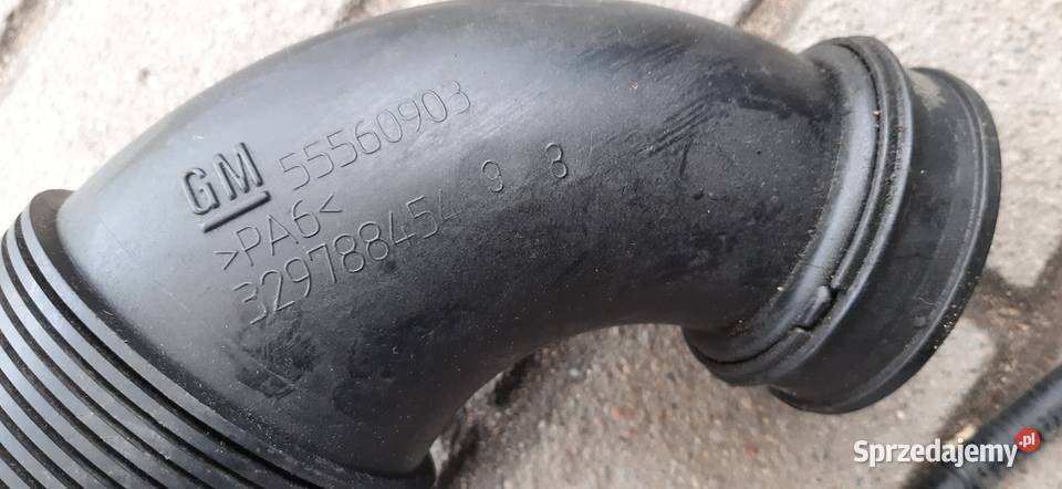 PRZEWÓD RURA WLOT POWIETRZA INSIGNIA A 28 TURBO osobowe Przewody powietrza Silniki i osprzęt pomorskie