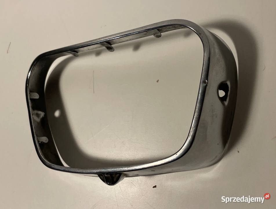 Mercedes Benz W110 Hella ramka halogen Motoryzacja Poznań