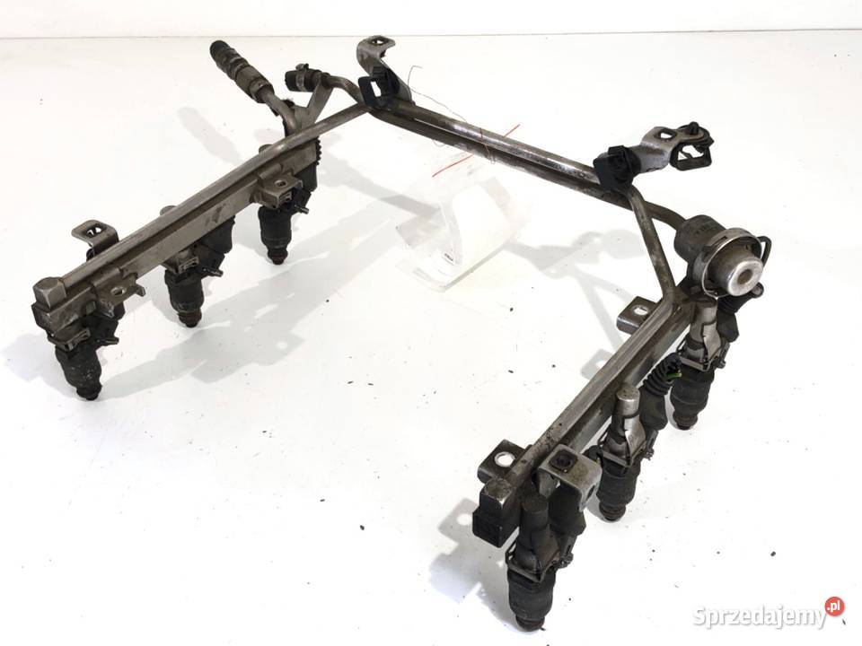 LISTWA WTRYSKOWA AUDI A6 C5 24 165 osobowe sprzedam