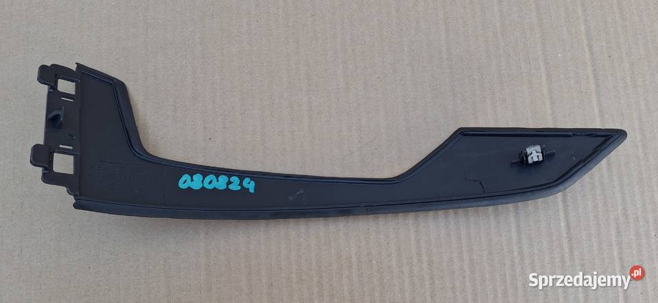 VOLVO FHS 21 MASKOWNICA OSŁONA HALOGENU LEWA ciężarowe Bieleń