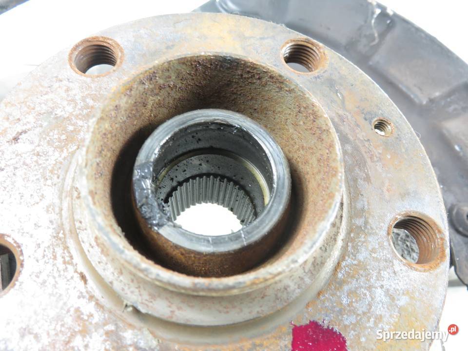 ZWROTNICA PIASTA PRZEDNIA LEWA VW PHAETON 30 TDI osobowe