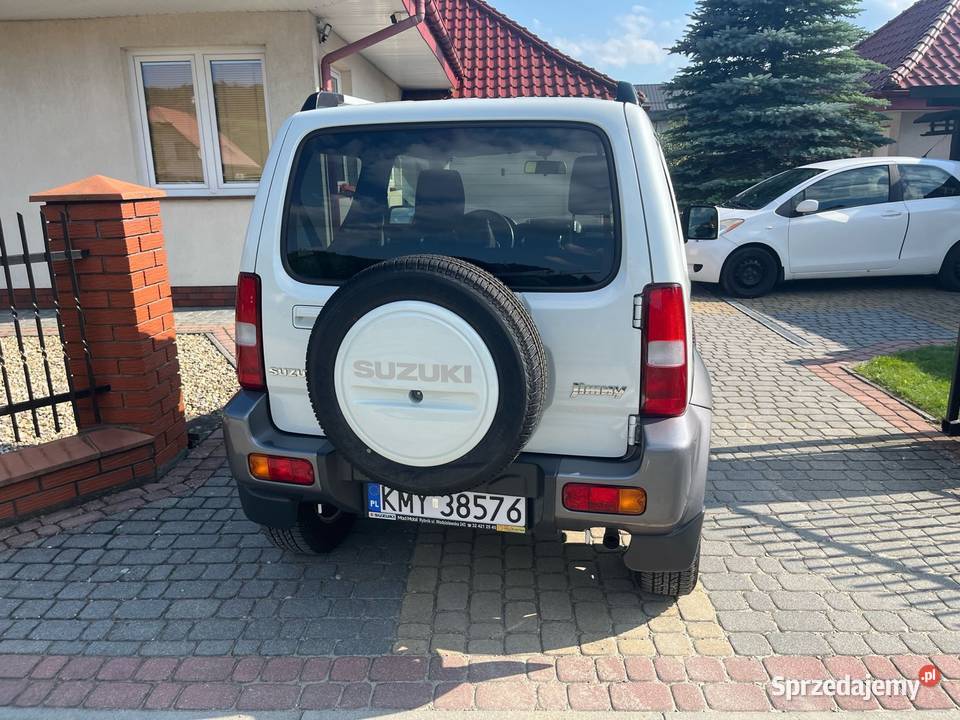 Suzuki Jimny 13 2016 automat relingi dachowe Pcim sprzedam