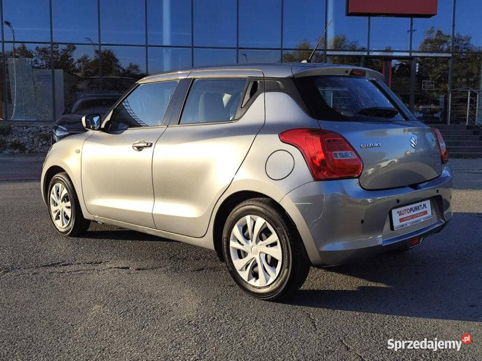 SUZUKI Swift 2022r salon LED tempomat BT 77043km