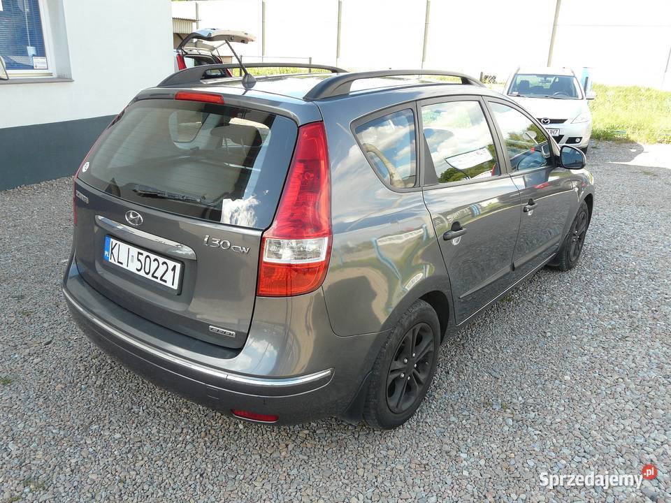 HYUNDAI I30 16CRDI wypożyczalnia wynajem Wynajem pojazdów małopolskie Przebieczany