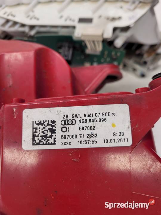 LAMPA PRAWY TYŁ W BŁOTNIK LED AUDI A7 4G8945096 śląskie Przystajń sprzedam