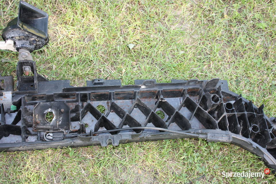 Renault Scenic II Pas przedni wzmocnienie Albigowa