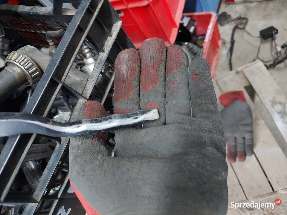 Kawasaki GPZ 550 pompa hamulca przód przednia