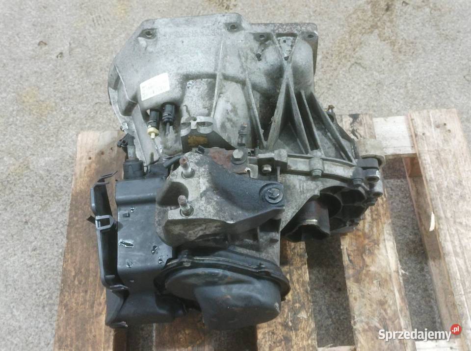 SKRZYNIA BIEGÓW 8A6R7002EA 16 TDCI Ford Fiesta