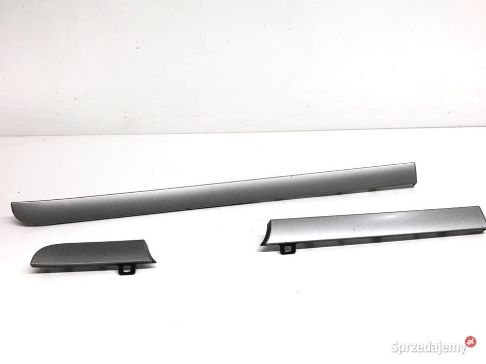 LISTWY DEKOR VW TOURAN 1T1858418B Minivan 0310