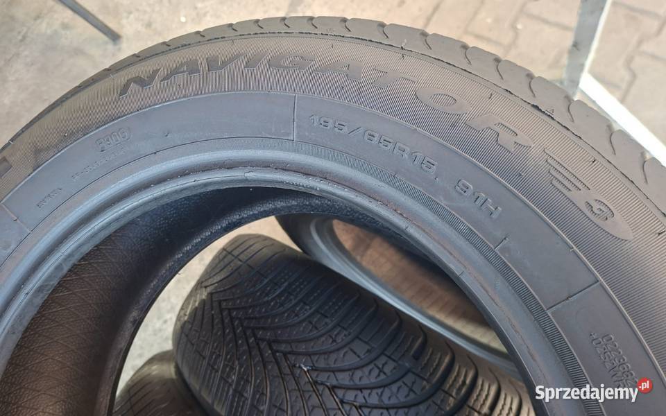 Opony Wielosezonowe 195 65 15 Navigator 3 Dębica sprzedam