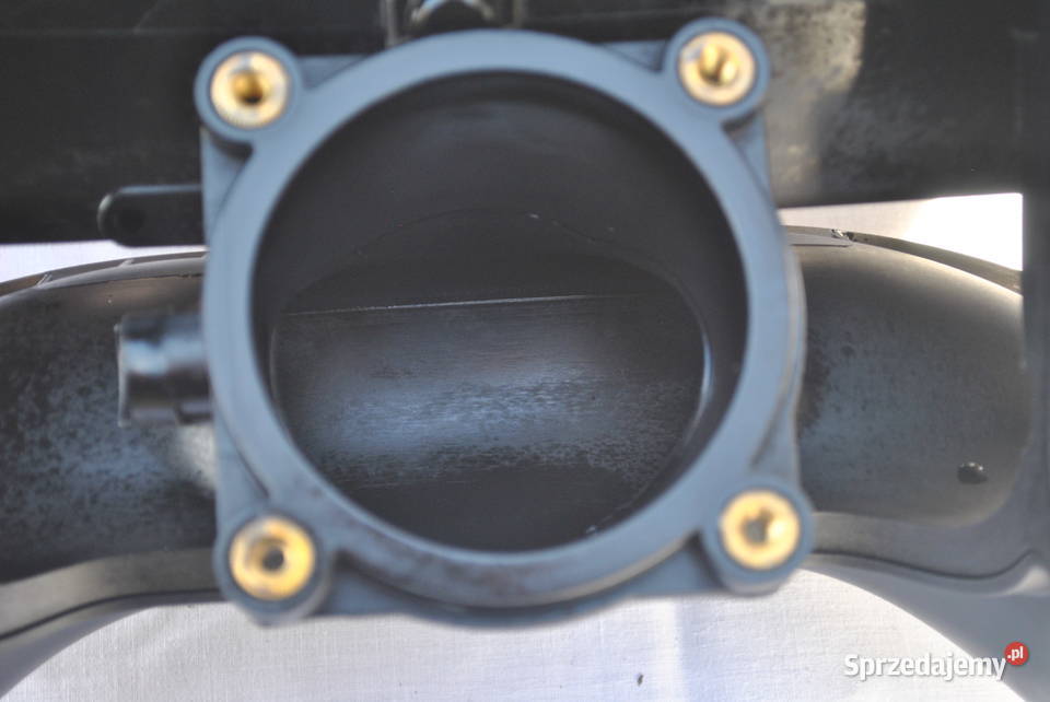 Kolektor ssący BMW E90 E91 E92 E93 323i E60 E61 Poręba sprzedam