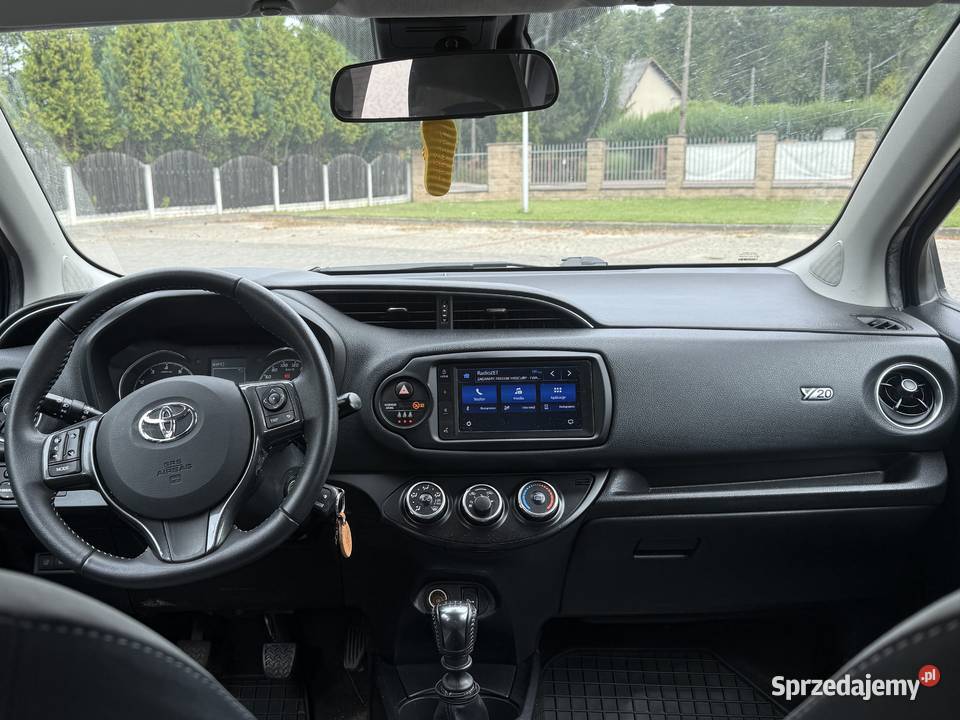 Toyota Yaris Y20 2019r 15 Benzyna immobilizer świętokrzyskie Suchedniów