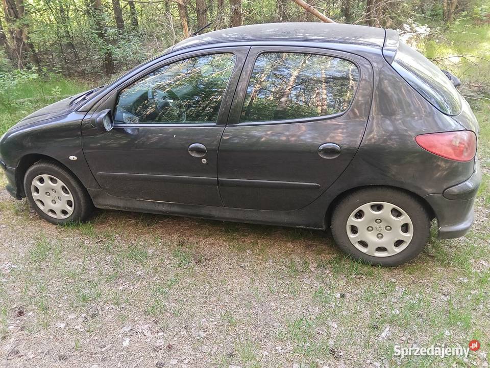 Peugeot 206 14 HDI Rok produkcji 2005 Dłutów