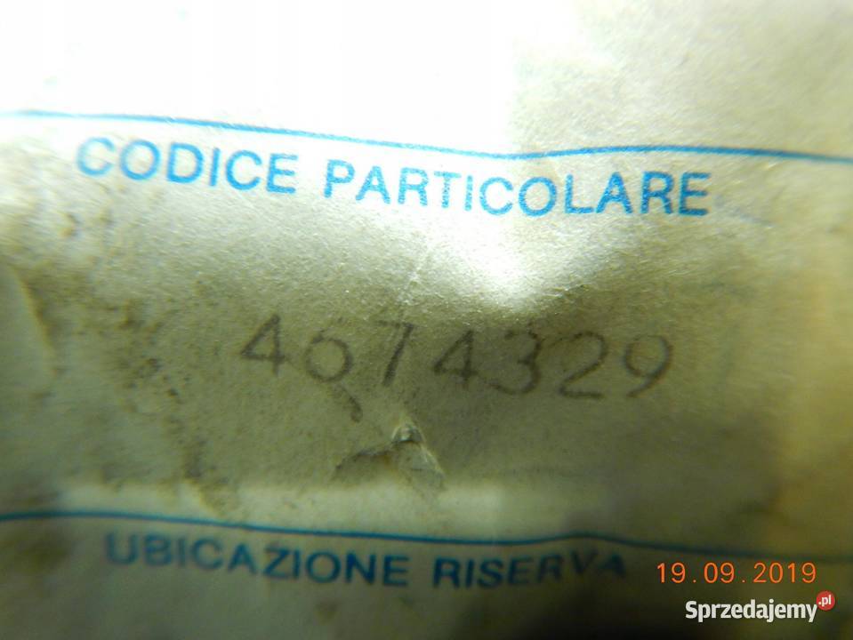 PRZEWÓD SMAROWANIA IVECO 619 697 300 180 19030 osobowe Przewody układu wspomagania