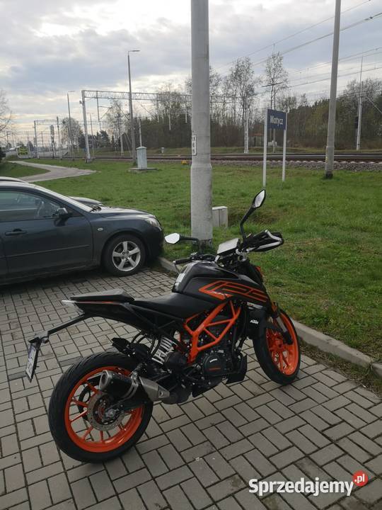 KTM Duke 2022 LED 125 3 kat B Polski salon Lublin