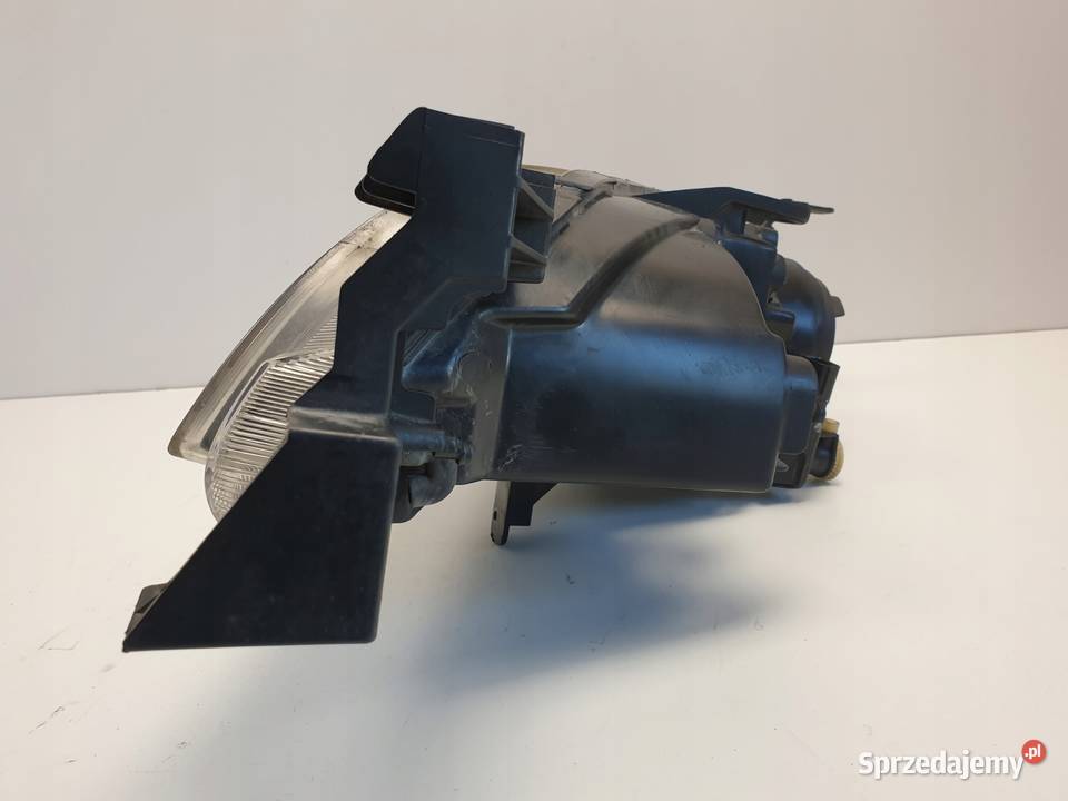 LAMPA PRAWA Mazda 3 LIFT 06 PRZEDNIA prawy przód Rudka