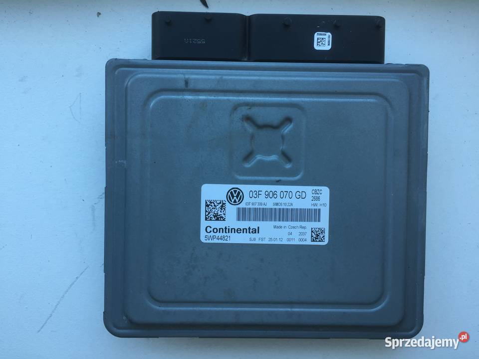 sterownik silnika VW POLO 6R 2012r 12
