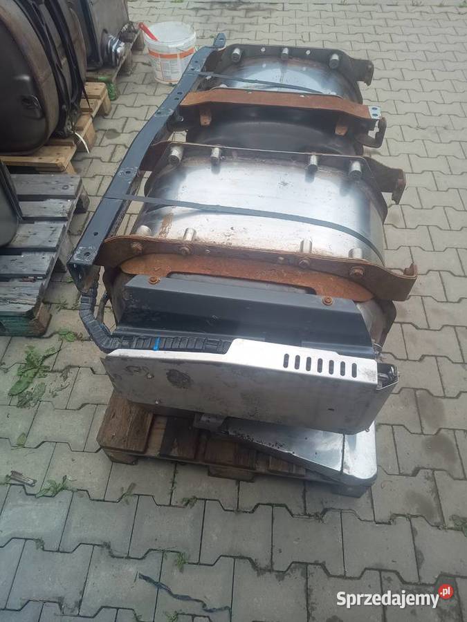 Katalizator 1933421 DAF FAS XF 510Z Staszów sprzedam