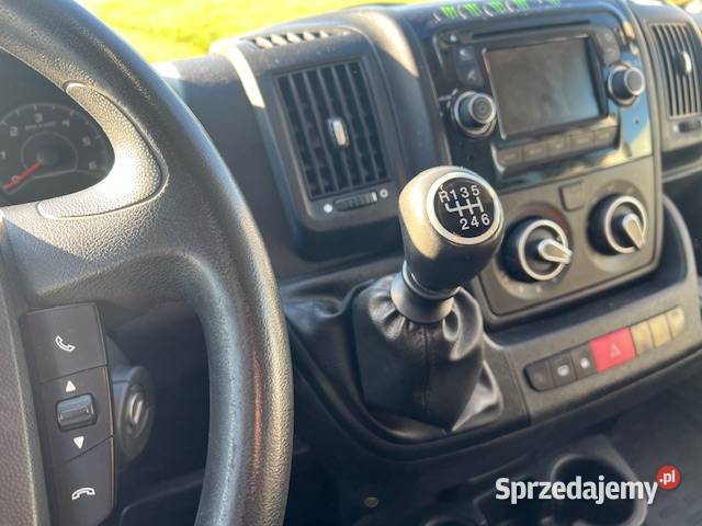 sprzedam samochód dostawczy peugeot boxer 7os 20 Bielsk