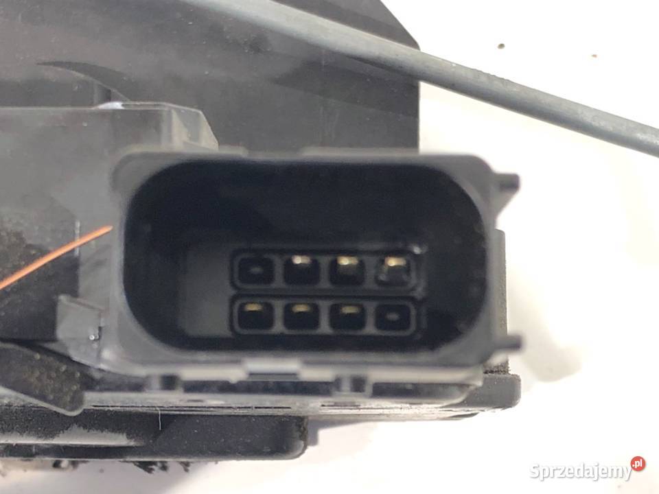 ZAMEK DRZWI PRAWY PRZÓD OPEL CORSA E Hatchback osobowe