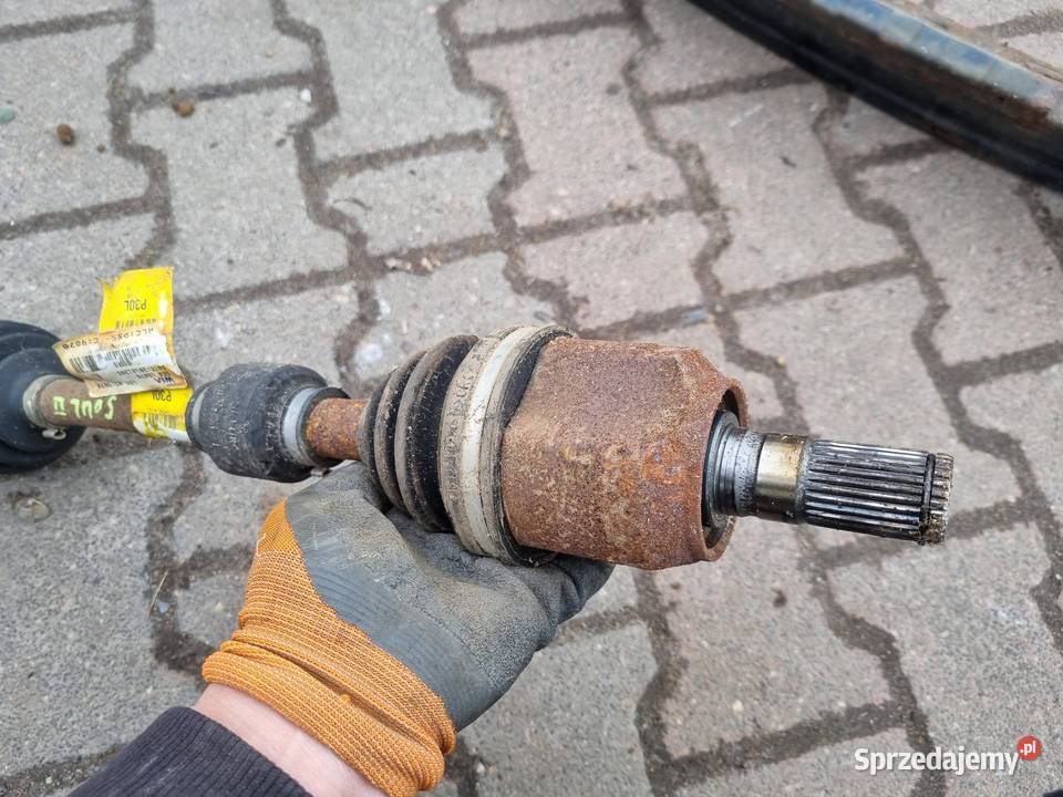 PÓŁOŚ LEWA KIA SOUL II 16i BENZYNA PÓŁOŚ SOUL II wielkopolskie sprzedam