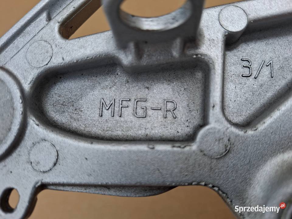 HONDA CB 600 HORNET SET PRAWY MOCOWANIE PODNÓŻKA Podnóżki i stopki Bieleń