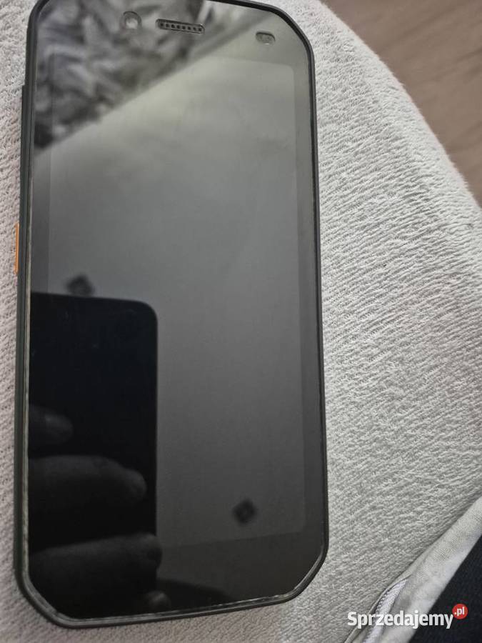 Sprzedam telefon cat s42 h Wawrzeńczyce