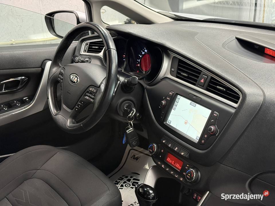 16CRDI automat 5L100 Salon Bezwypadkowa radio Cee'd wielkopolskie Poznań