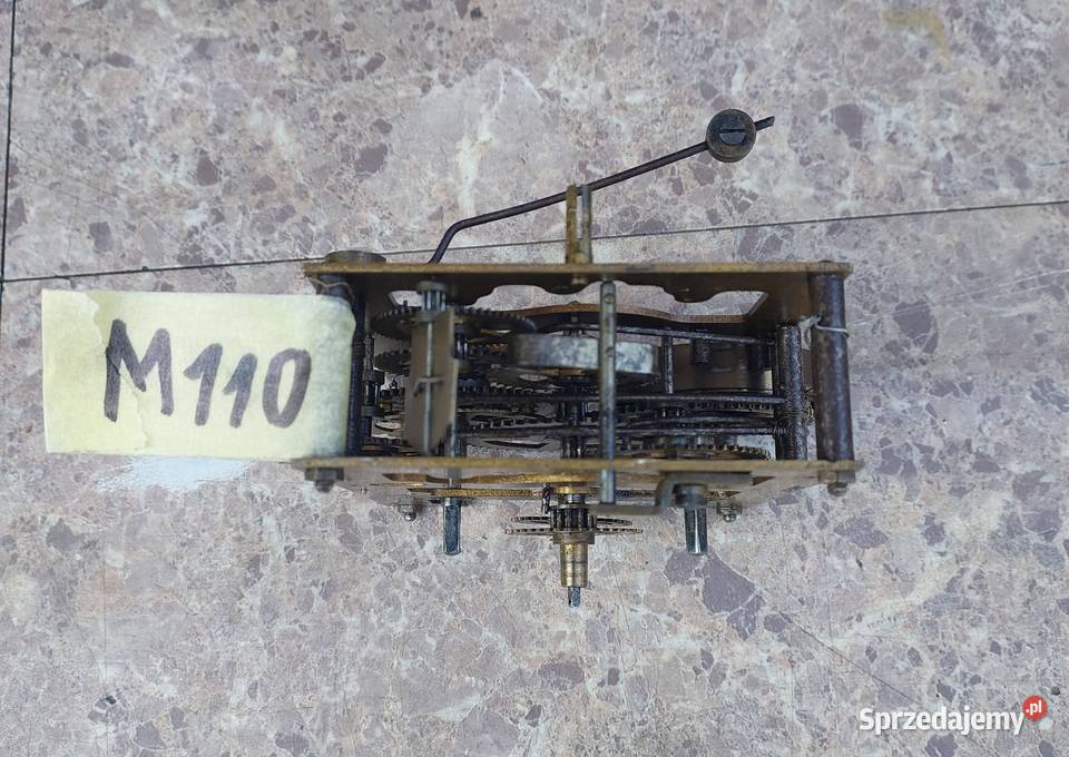 M110 Mechanizm starego zegara ściennego Junghans