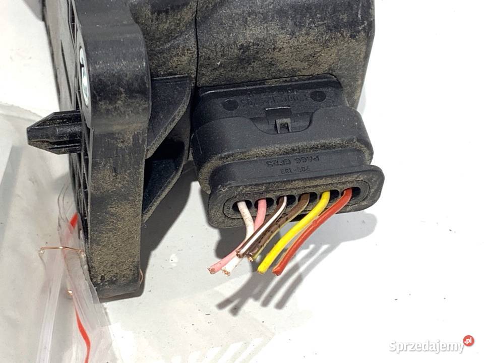 POTENCJOMETR GAZU VW CARFTER 30 35 A9063000404 osobowe