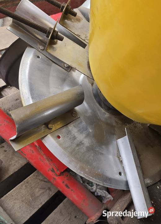 Rozsiewacz lejek 500l sprzedam