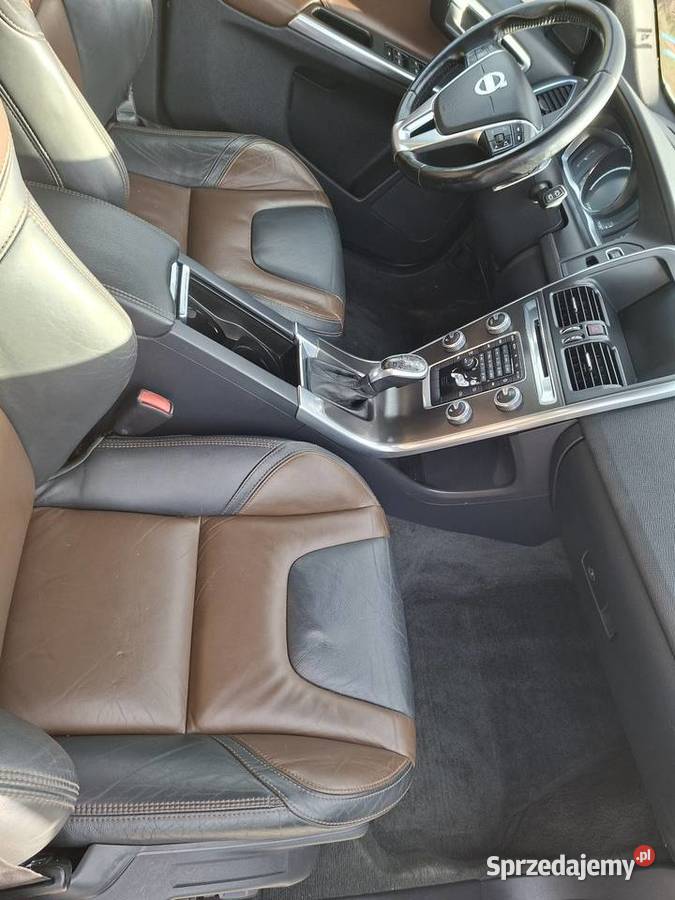 VOLVO XC60 30T 306 KONI OPŁATY Tomaszów Lubelski sprzedam