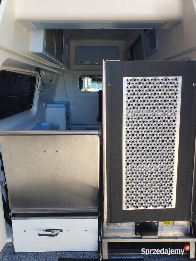 Ambulans karetka VW T5 Lift 4Motion 4x4 20TDI wielkopolskie