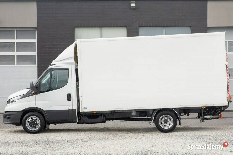 Iveco Daily 35C16 23 KONTENER WINDA dHollandia manualna wielkopolskie