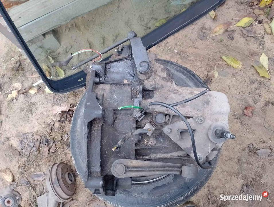 Skrzynia biegów peugeot 206 14 8v 150t przebiegu Szamocin sprzedam