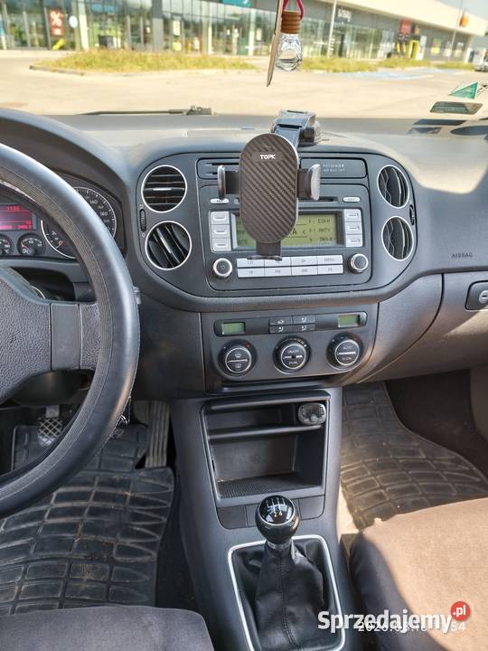 Volkswagen Golf V Plus 16 MPI 102 Benzyna 4/5 Ustroń