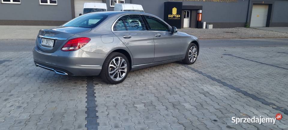 Mercedes C W205 SALON Bezwypadkowy Niski Kraków sprzedam