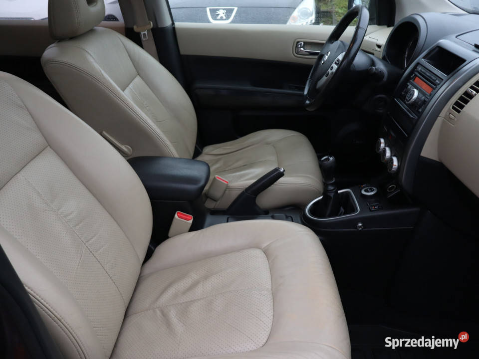 Nissan XTrail 20 dCi czujnik zmierzchu