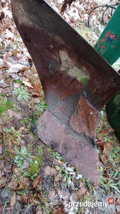 Pług Grudziądz 3 skiby Maszyny rolnicze Nowa Jastrząbka