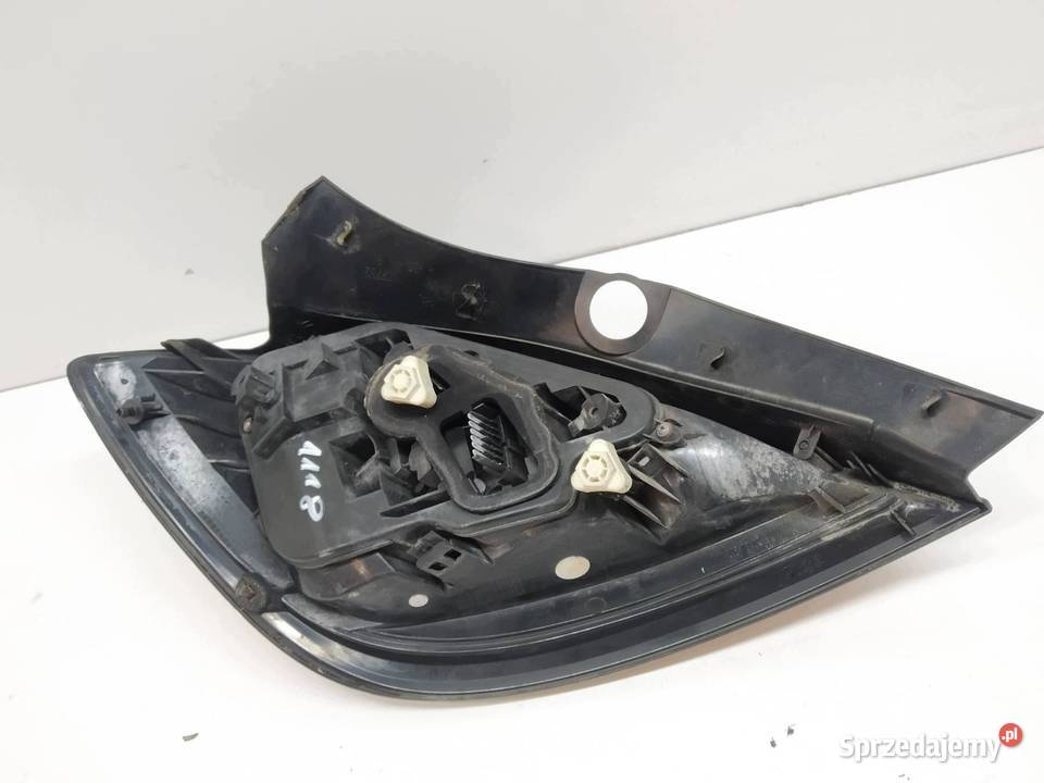 LAMPA TYŁ PRAWA 5D HB Opel Astra III 20042014 H