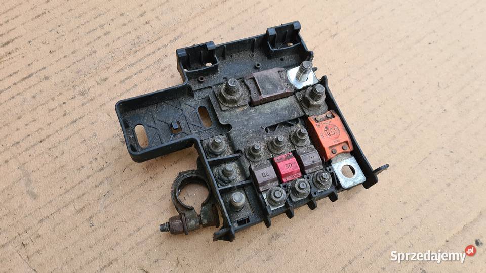 IVECO DAILY 4 0611 klema plusowa bezpieczniki Legnica