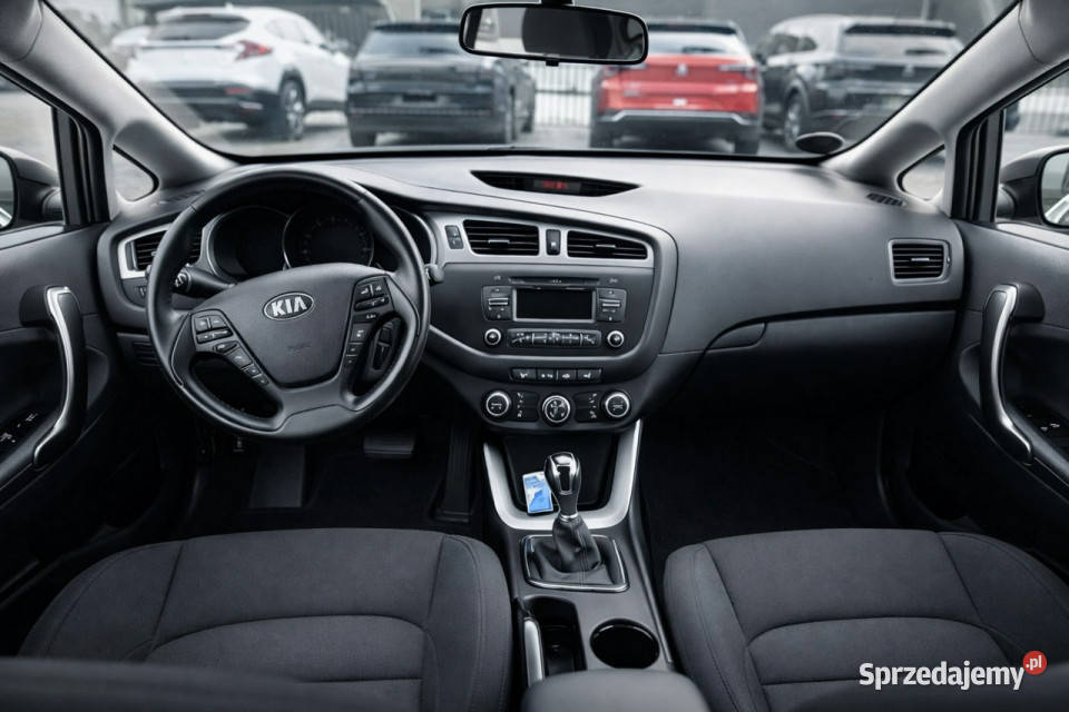 Kia Ceed II 2012 202000km Sadlno