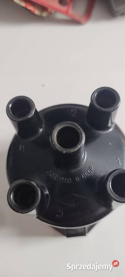 Sprzedam Kopułkę rozdzielacza zapłonu p 125500 wyposażenie elektryczne