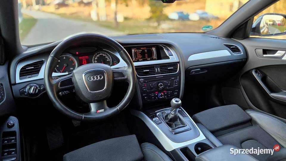 SPRZEDAM AUDI A4 B8 20TDI CR 143 2008r SLINE