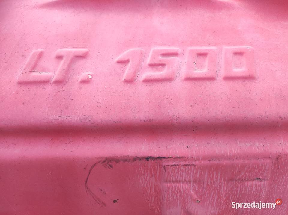 Opryskiwacz sadowniczy włoski 1500 l sprzedam