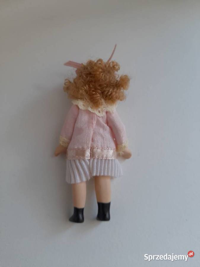 Piękna porcelanowa laleczka 112 lalki miniatury Bogatynia